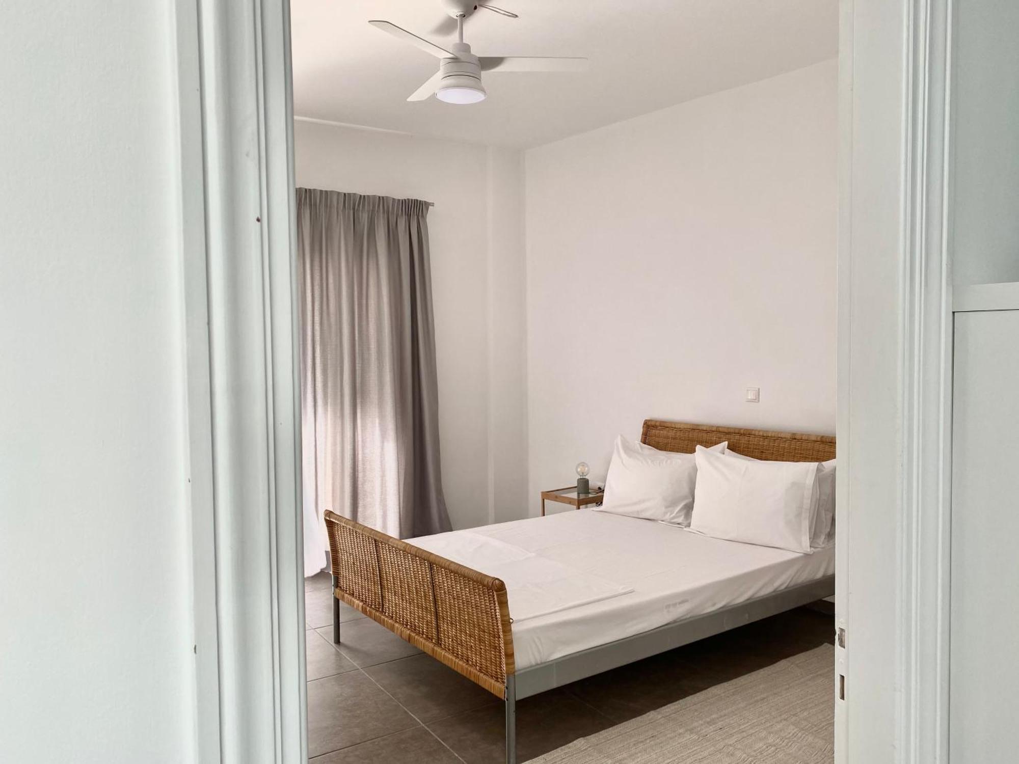 Central, Spacious And Bright 2-bedroom Apartment.