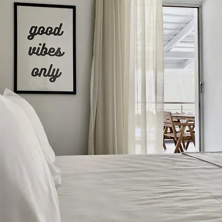 Central, Spacious And Bright 2-Bedroom Apartment. Heraklion (Crete) Exterior photo