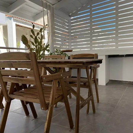 Central, Spacious And Bright 2-Bedroom Apartment. Heraklion (Crete) Exterior photo