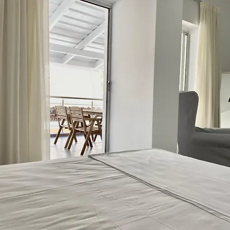 Central, Spacious And Bright 2-Bedroom Apartment. Heraklion (Crete) Exterior photo