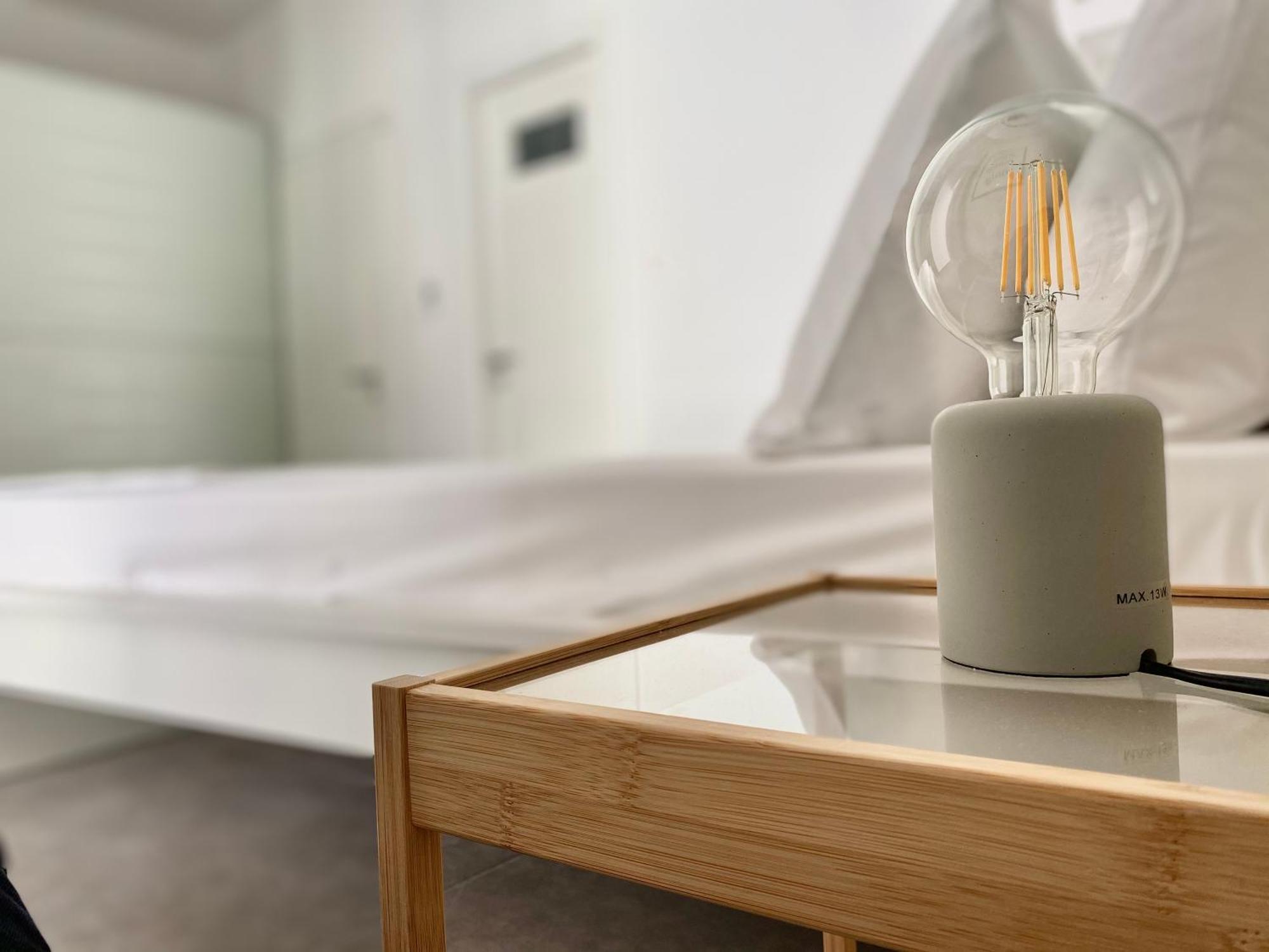 Central, Spacious And Bright 2-bedroom Apartment. *